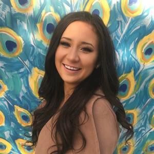 Meet your Posher, Rebecca